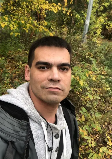 Я Денис, 34, из Нижнего Тагила, ищу знакомство для постоянных отношений