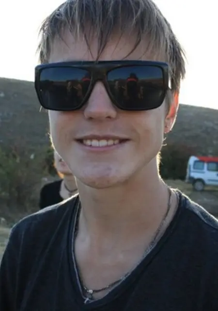 Я Алексей, 31, знакомлюсь без обязательств в Карачеве