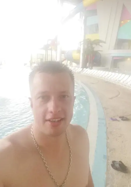 Дмитрий из Видного, ищу на сайте приятное времяпровождение