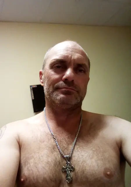 Сергей из Кирова, ищу на сайте приятное времяпровождение