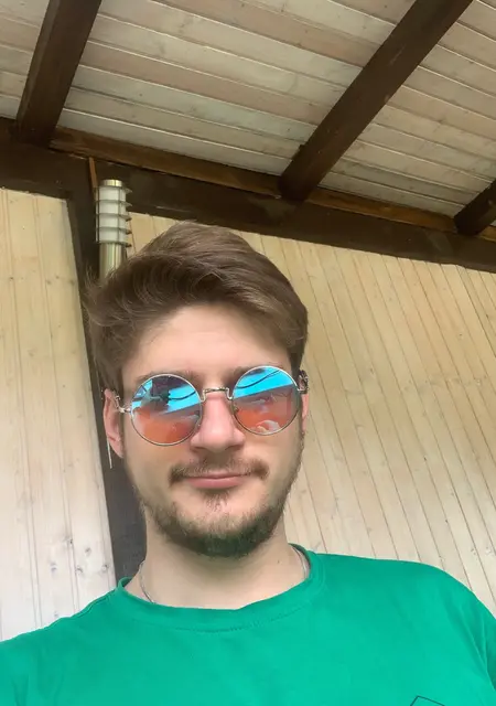 Я Вадим, 27, из Звенигорода, ищу знакомство для общения