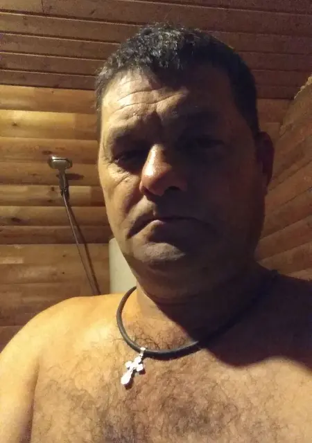 Сергей из Эльбана, ищу на сайте знакомства на одну ночь