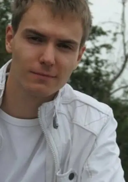 Алексей из Протвина, мне 26, познакомлюсь для общения