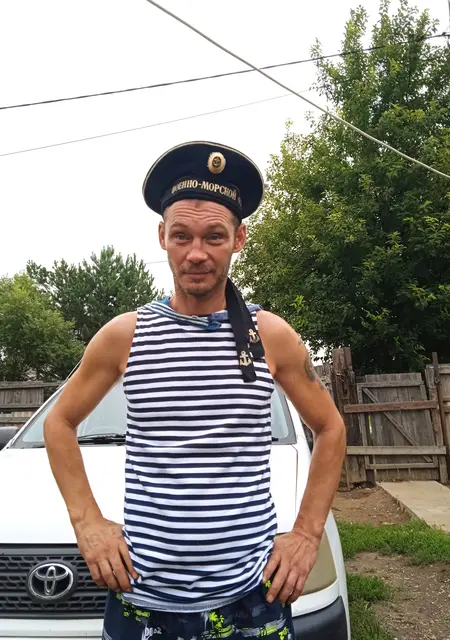 Я Аркадий, 43, знакомлюсь для приятного времяпровождения в Владивостоке