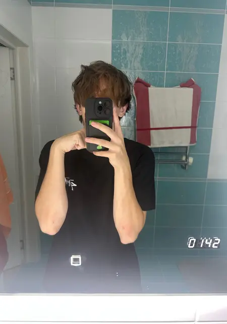 Вова из Твери, ищу на сайте знакомства на одну ночь