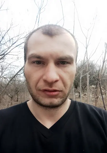 Александр из Донецка, ищу на сайте знакомства на одну ночь