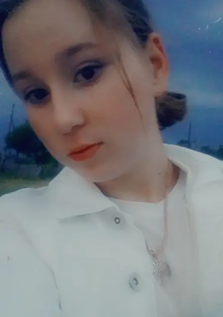 Я Валерия, 20, из Кургана, ищу знакомство для постоянных отношений