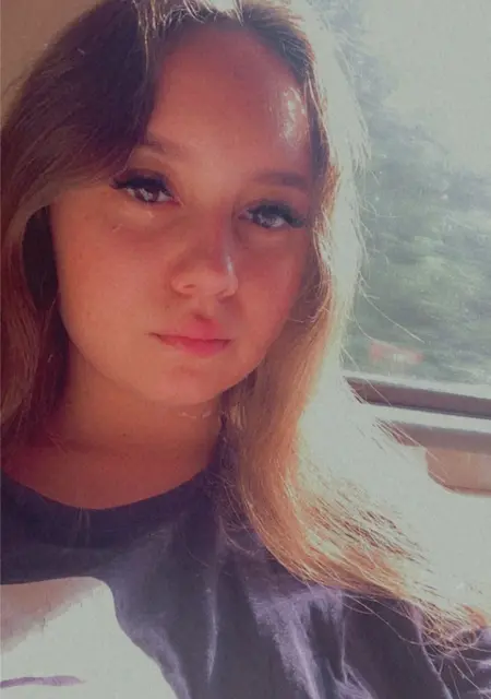 Яна из Челябинска, ищу на сайте дружбу