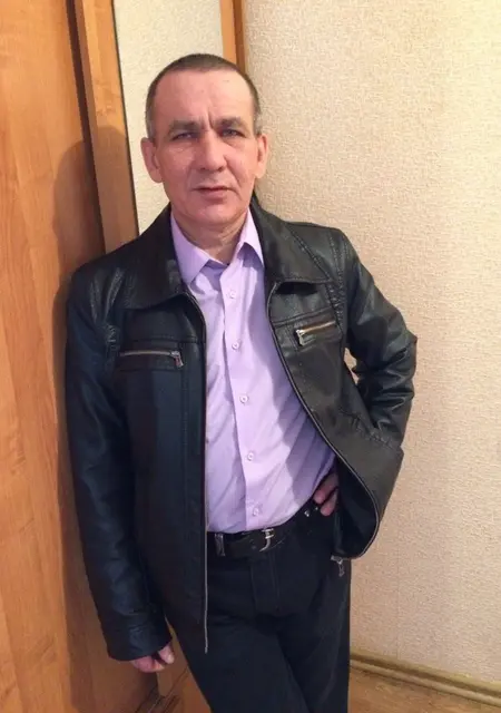 Александр из Нижнекамска, мне 56, познакомлюсь для дружбы