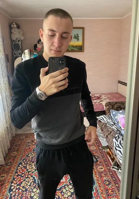 Я Артём, 23, из Юрги, ищу знакомство для дружбы