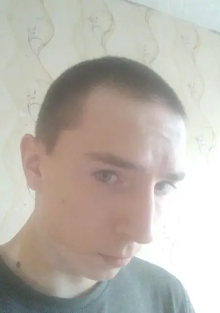 Я Владимир, 21, из Новогорного, ищу знакомство для постоянных отношений