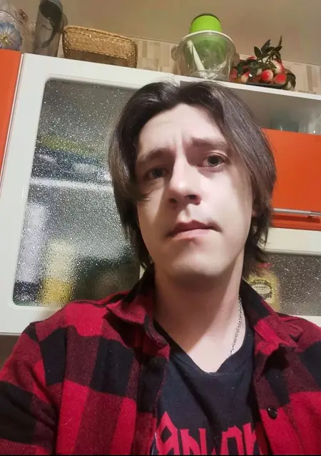 Я Денис, 33, знакомлюсь без обязательств в Ухте