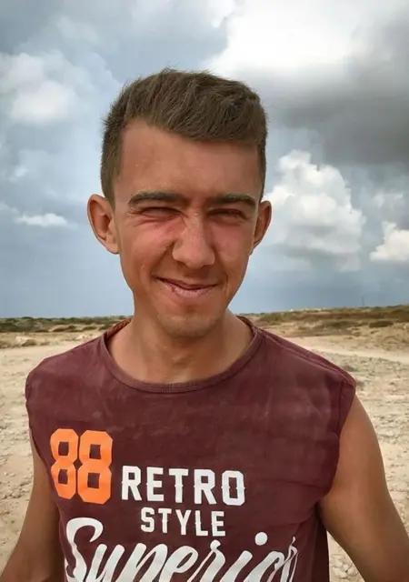 I'm Nick, 29, looking to meet in London