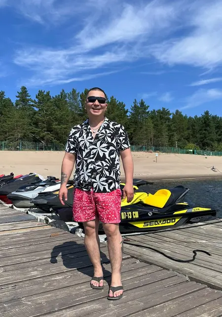 Я Руслан, 36, знакомлюсь для приятного времяпровождения в Оренбурге