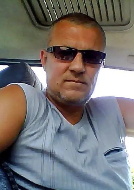 Я Владимир, 54, из Воронежа, ищу знакомства без обязательств