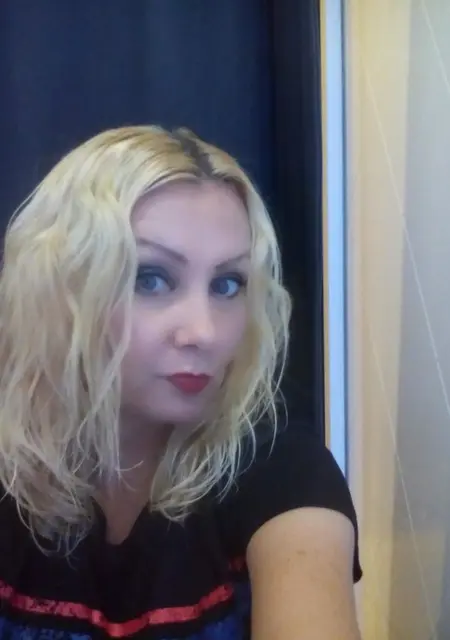 Злата из Екатеринбурга, мне 51, познакомлюсь для постоянных отношений