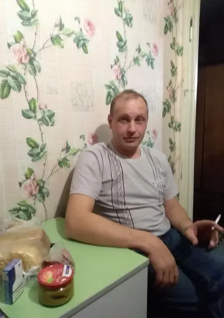 Я Андрей, 47, из Колывани, ищу знакомство для дружбы