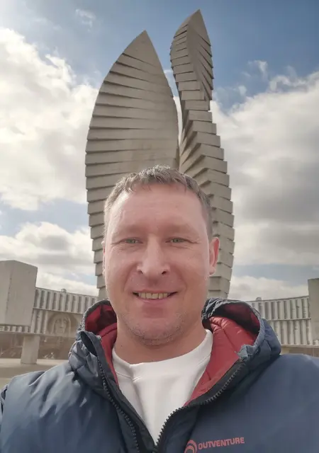 Я Даниил, 37, знакомлюсь без обязательств в Якутске