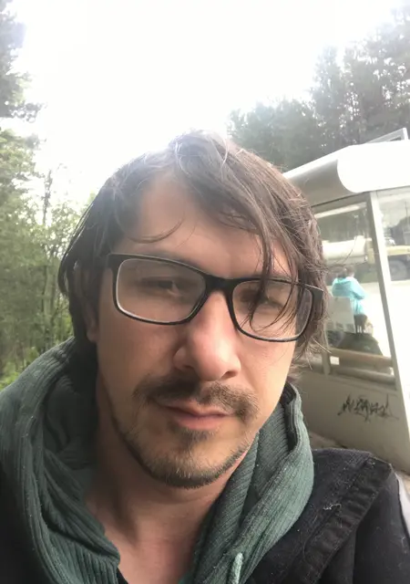 Златан из Ялуторовска, мне 38, познакомлюсь на одну ночь