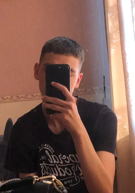 Сава из Абинска, ищу на сайте знакомства на одну ночь