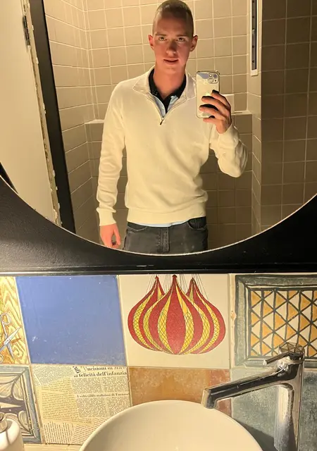 Кристиан из Тулы, ищу на сайте знакомства на одну ночь