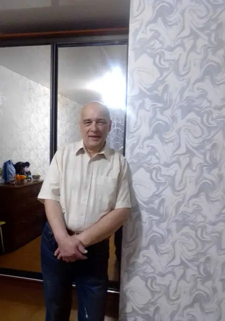 Я Геннадий Рязанцев, 61, из Москвы, ищу знакомства без обязательств