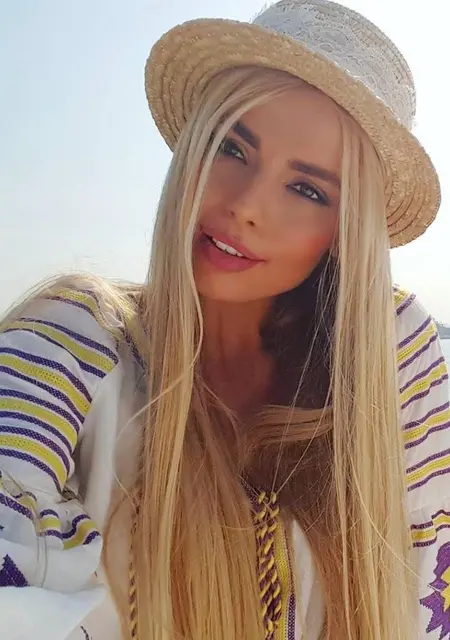 Вероника из Красноярска, ищу на сайте знакомства на одну ночь