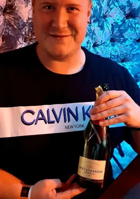 Louis из Лондона, мне 29, познакомлюсь