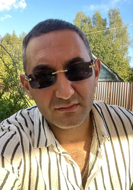 Руслан из Санкт-Петербурга, мне 34, познакомлюсь для вирта