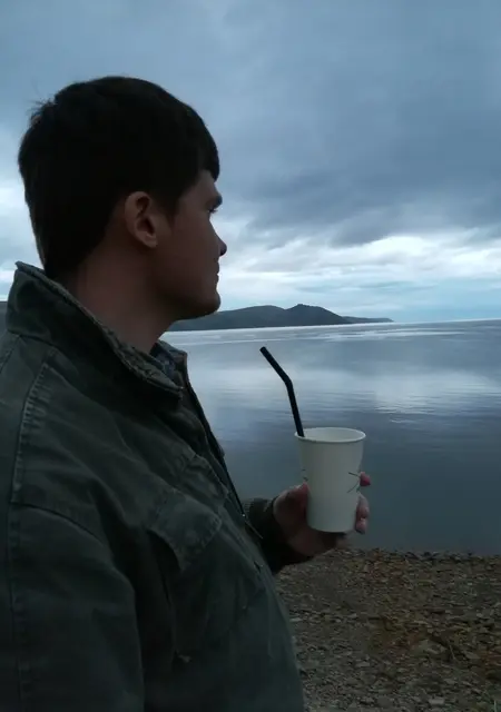 Андрей из Магадана, ищу на сайте знакомства без обязательств