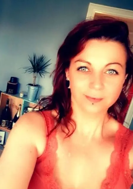 Justine из Парижа