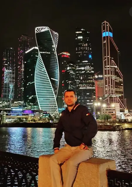 Кирилл из Луховиц, мне 42, познакомлюсь для постоянных отношений