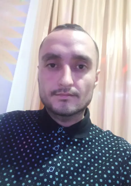 Александр из Глазова, ищу на сайте знакомства на одну ночь