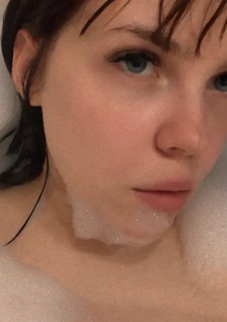 Крис из Саратова, мне 19, познакомлюсь без обязательств