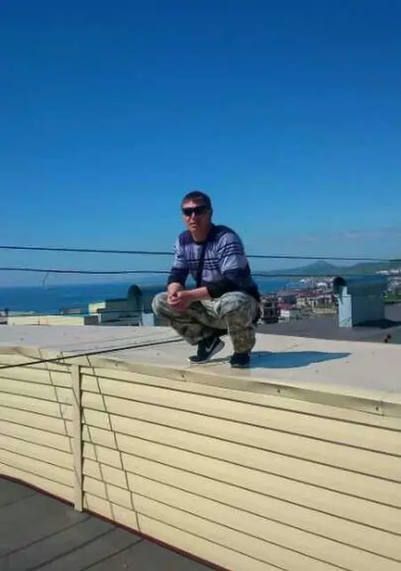 Роман из Поронайска, ищу на сайте знакомства на одну ночь