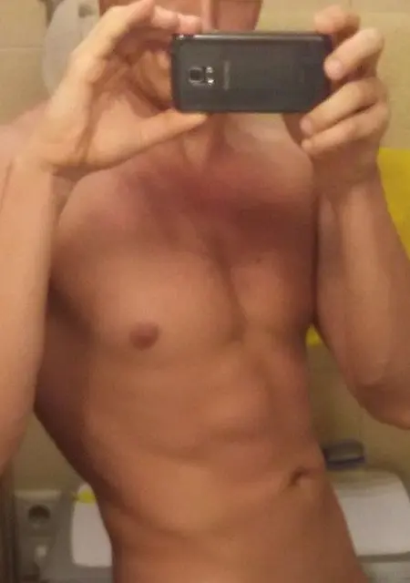 Дмитрий из Тулы, ищу на сайте знакомства на одну ночь