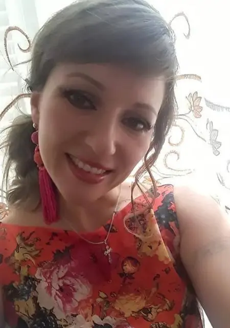 Я Natali, 42, из Волжского, ищу знакомства без обязательств