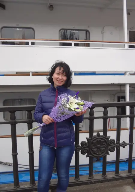 Яна из Санкт-Петербурга, мне 46, познакомлюсь без обязательств