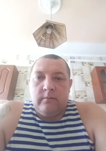 Я Слава, 48, из Рассказова, ищу знакомства без обязательств