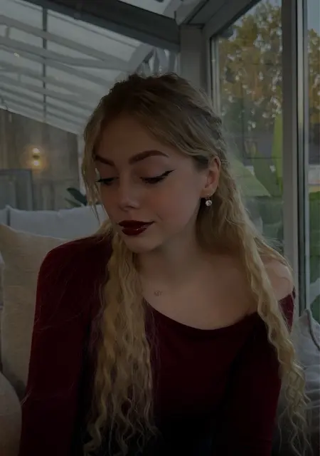 Я Магдалина, 19, знакомлюсь для общения в Ставрополе