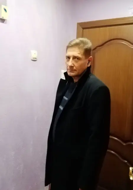 Я Кирилл, 50, из Минска, ищу знакомства без обязательств