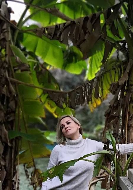 Я Елена, 41, из Сочи, ищу знакомства без обязательств