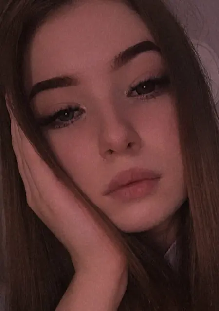 Я Даша, 25, из Горно-Алтайска, ищу знакомство для вирта