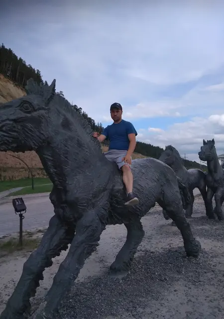 Я Николай, 38, из Дегтярска, ищу знакомства без обязательств