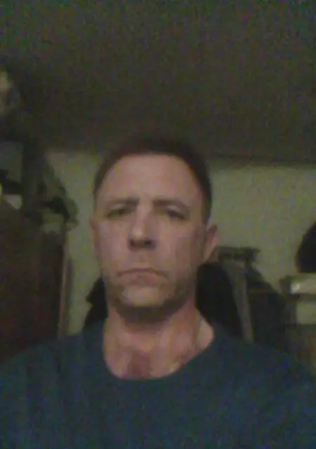 Я Андрей, 54, из Волгодонска, ищу знакомства на одну ночь