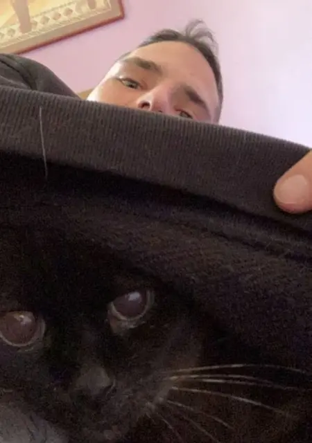 Я Brad, 28, из Парижа, ищу знакомство