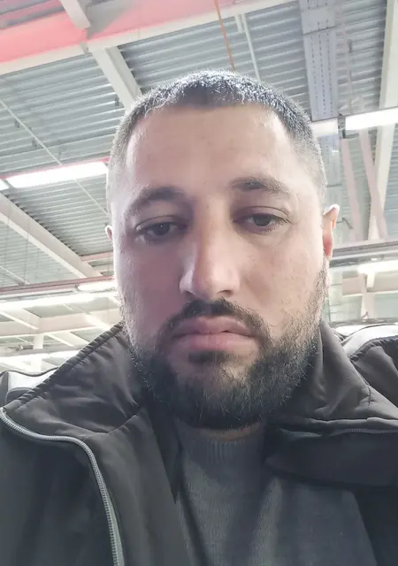 Артём из Воронежской, мне 35, познакомлюсь для дружбы