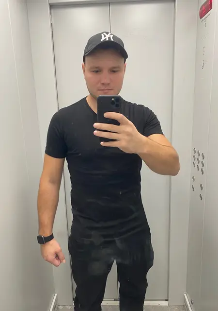 Александр из Старого Оскола, мне 29, познакомлюсь на одну ночь