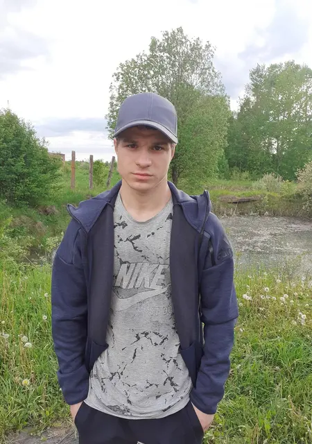 Я Павел, 25, из Вичуги, ищу знакомства без обязательств