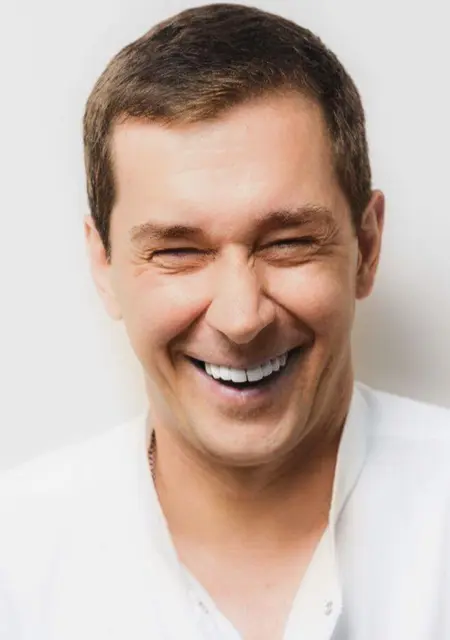 Саша из Казани, мне 52, познакомлюсь без обязательств